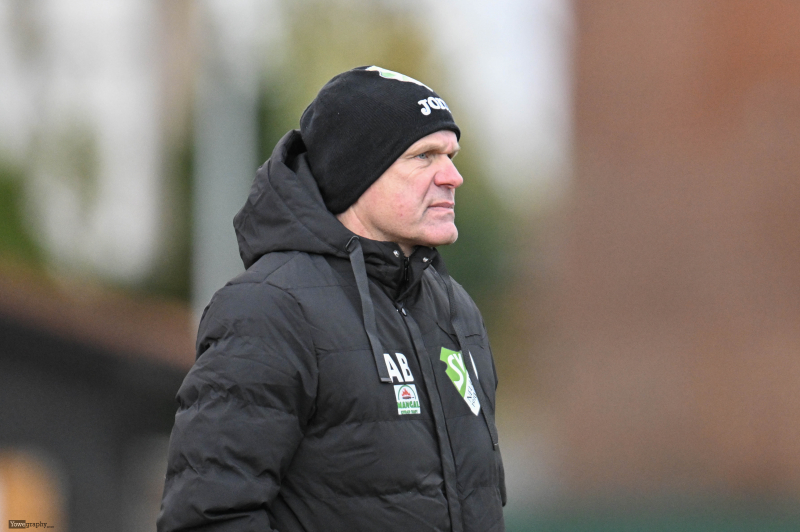 SV Neuhof - SV Großenlüder: Alexander Bär