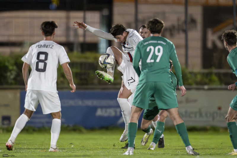 25_Yowegraphy_Jonas_Wenzel_251029_YZ97969