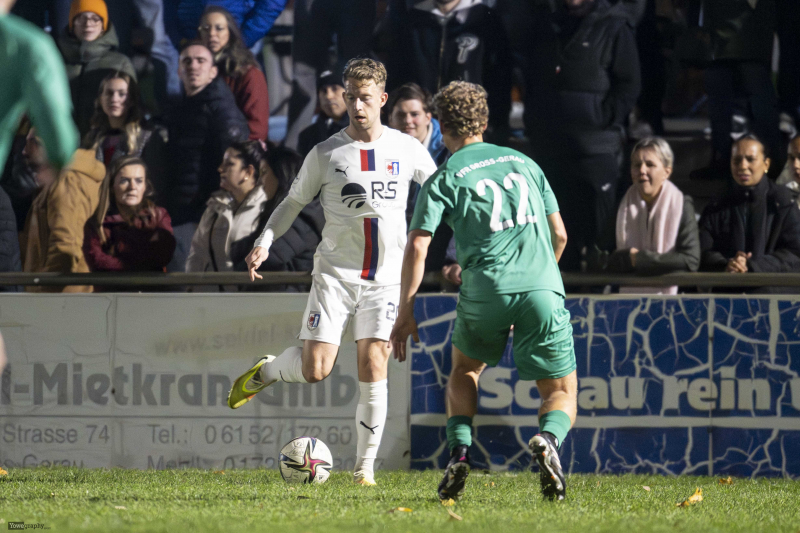 29_Yowegraphy_Jonas_Wenzel_251029_YZ98046