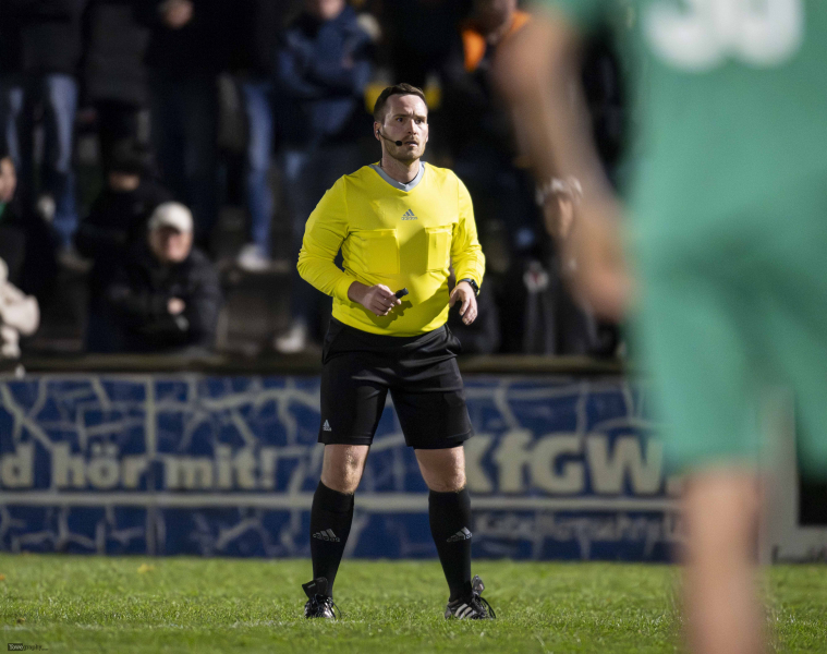 46_Yowegraphy_Jonas_Wenzel_251029_YZ98367