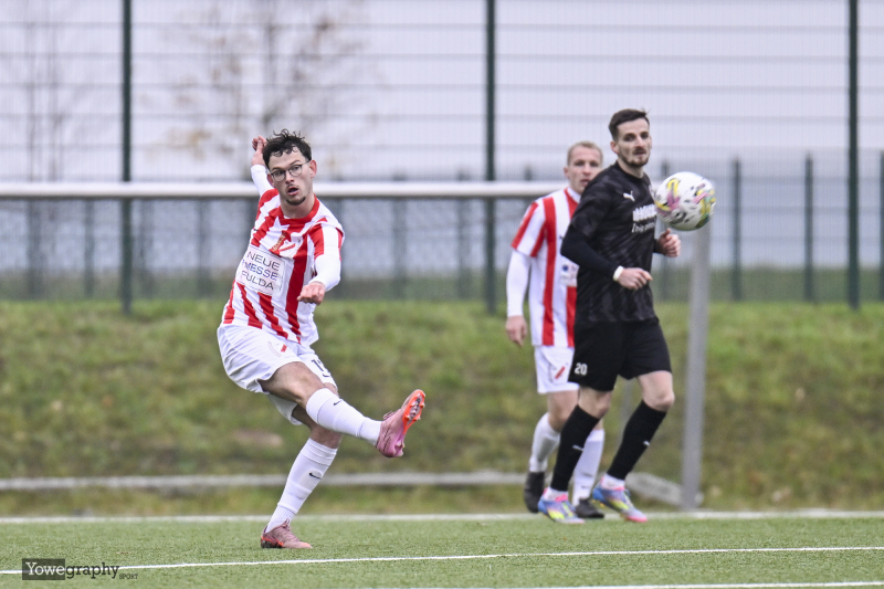 13_Yowegraphy_Jonas_Wenzel_251108_YZ96954