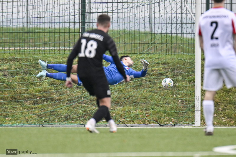 16_Yowegraphy_Jonas_Wenzel_251108_YZ96985