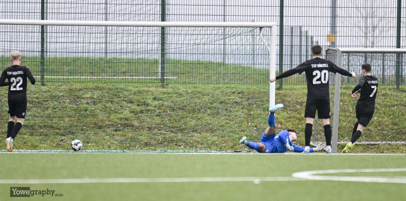 34_Yowegraphy_Jonas_Wenzel_251108_YZ97506