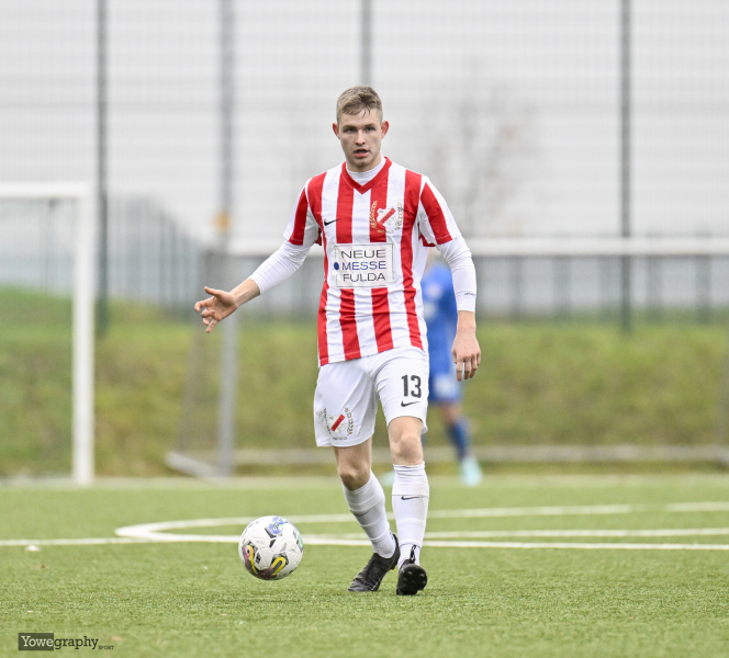 35_Yowegraphy_Jonas_Wenzel_251108_YZ97707