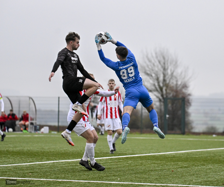 46_Yowegraphy_Jonas_Wenzel_251108_YZ98062