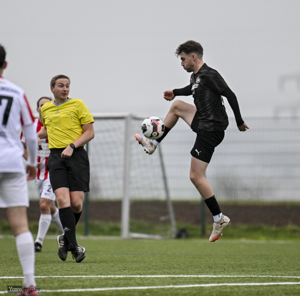 49_Yowegraphy_Jonas_Wenzel_251108_YZ98177