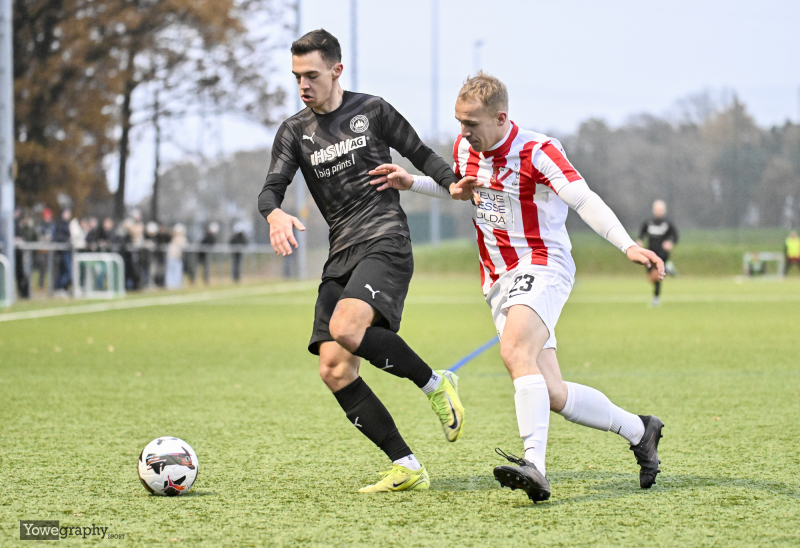 51_Yowegraphy_Jonas_Wenzel_251108_YZ98299