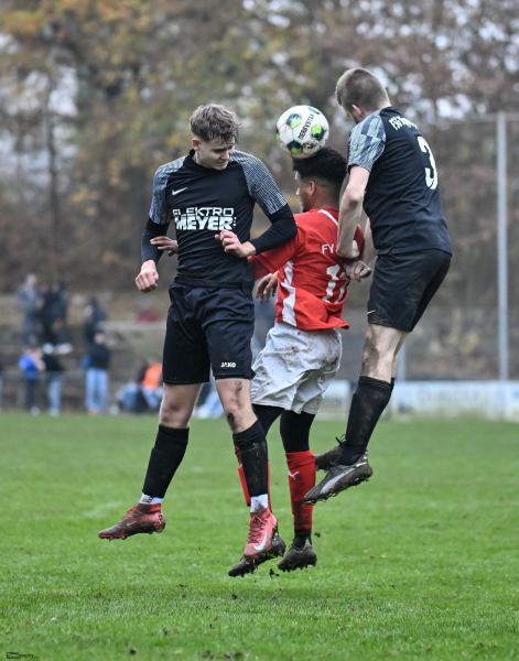 21_Yowegraphy_Jonas_Wenzel_251109_YZ99748