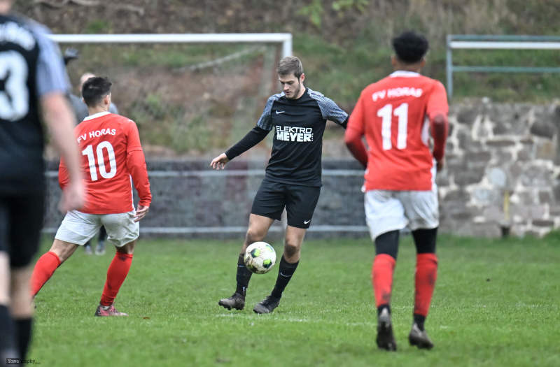 31_Yowegraphy_Jonas_Wenzel_251109_YZ99883