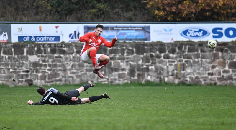 33_Yowegraphy_Jonas_Wenzel_251109_YZ99894