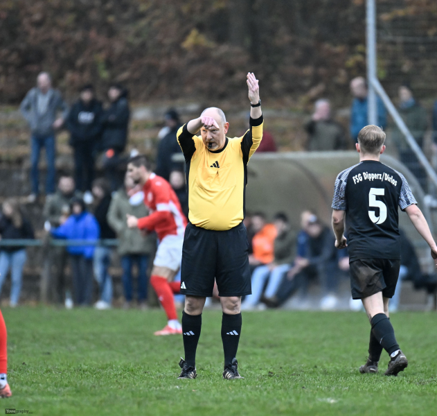 36_Yowegraphy_Jonas_Wenzel_251109_YZ99914