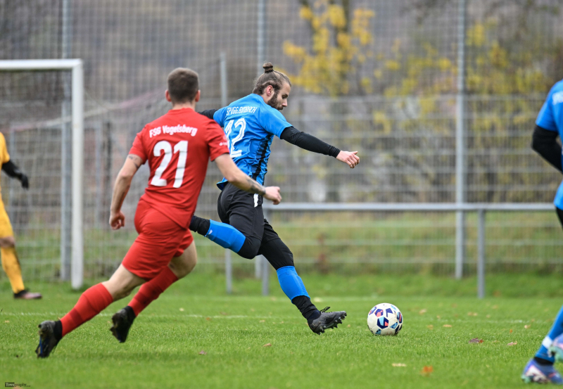 29_Yowegraphy_Jonas_Wenzel_251109_YZ98966