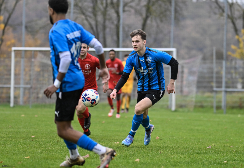 30_Yowegraphy_Jonas_Wenzel_251109_YZ98972