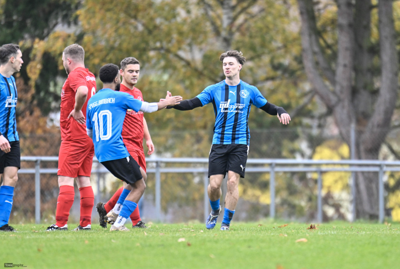 35_Yowegraphy_Jonas_Wenzel_251109_YZ99020