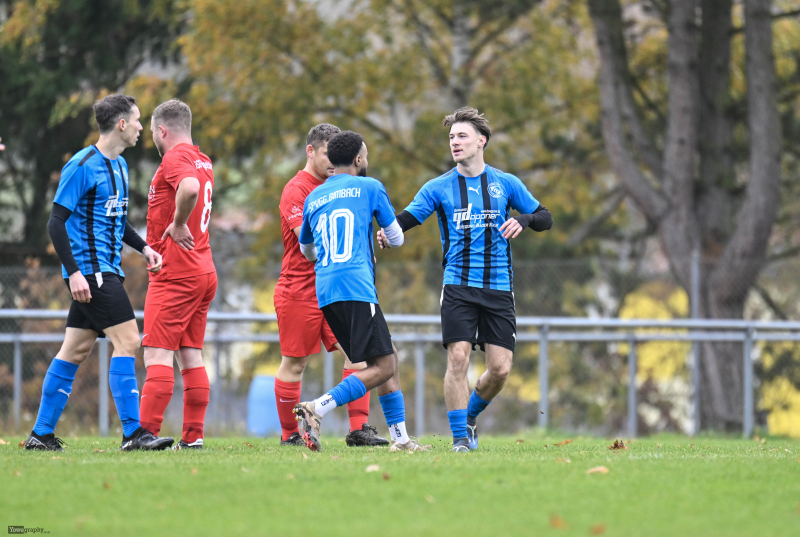 36_Yowegraphy_Jonas_Wenzel_251109_YZ99023