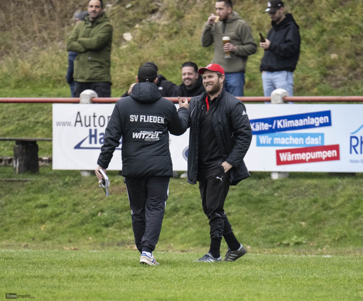 12_Yowegraphy_Jonas_Wenzel_251115_YZ92051