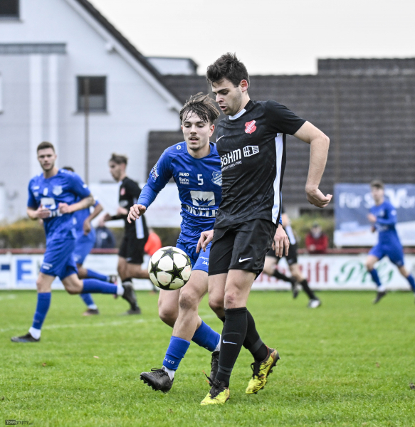 27_Yowegraphy_Jonas_Wenzel_251115_YZ92576