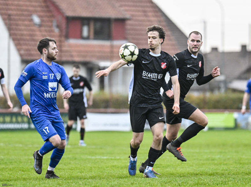 28_Yowegraphy_Jonas_Wenzel_251115_YZ92628