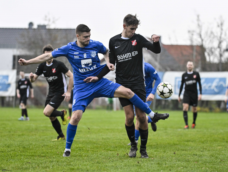 44_Yowegraphy_Jonas_Wenzel_251115_YZ93087