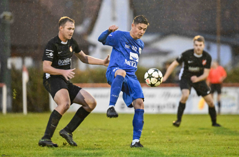 72_Yowegraphy_Jonas_Wenzel_251115_YZ93638