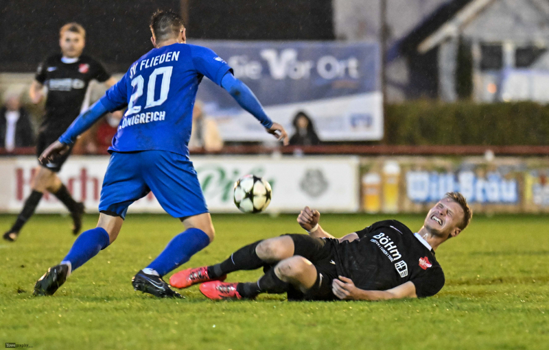 75_Yowegraphy_Jonas_Wenzel_251115_YZ93711