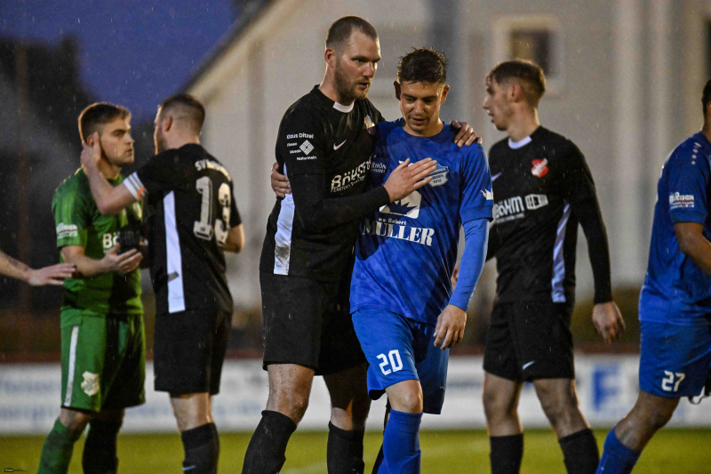 80_Yowegraphy_Jonas_Wenzel_251115_YZ93748