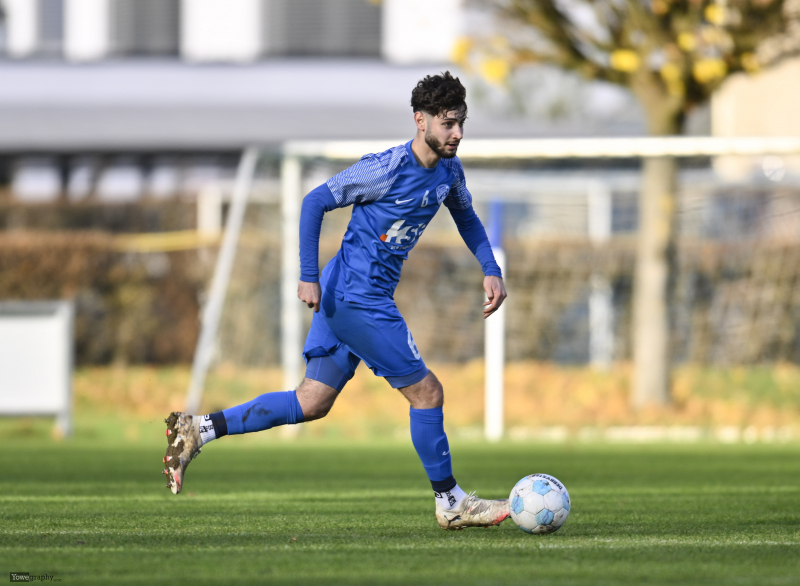 23_Yowegraphy_Jonas_Wenzel_251116_YZ95067