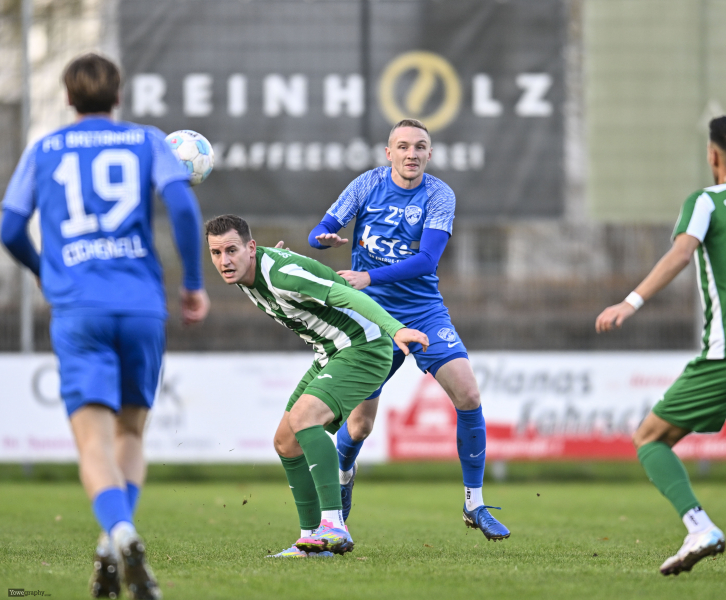 28_Yowegraphy_Jonas_Wenzel_251116_YZ95146