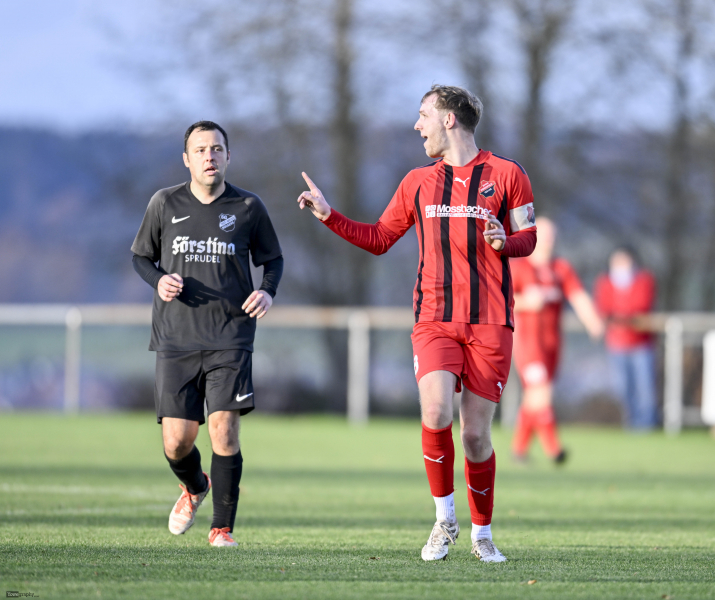 19_Yowegraphy_Jonas_Wenzel_251116_YZ95718