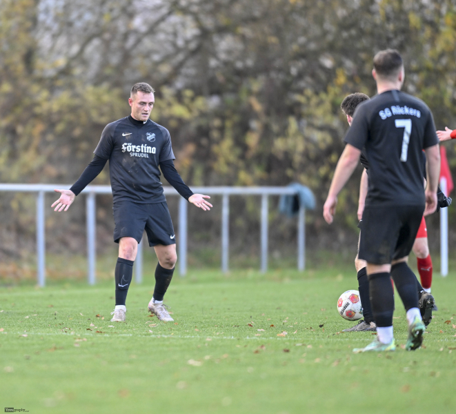 28_Yowegraphy_Jonas_Wenzel_251116_YZ95819