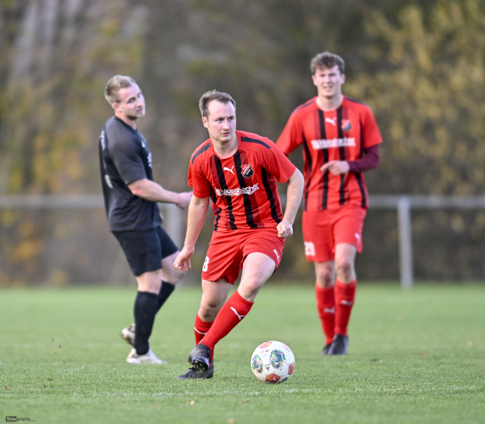 30_Yowegraphy_Jonas_Wenzel_251116_YZ95832