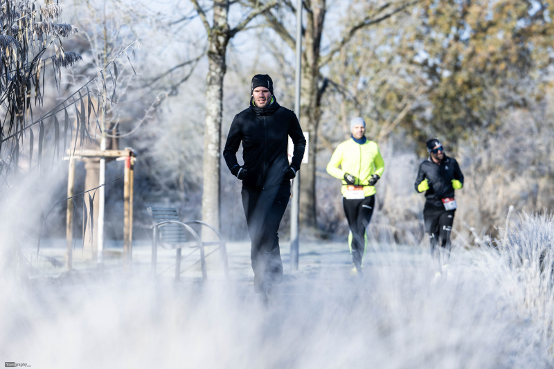 23_Yowegraphy_Jonas_Wenzel_251122_YZ97724