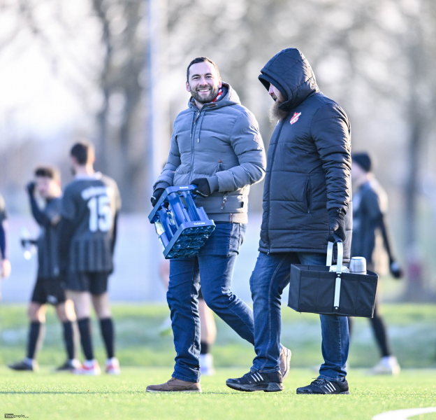 100_Yowegraphy_Jonas_Wenzel_251123_YZ90214