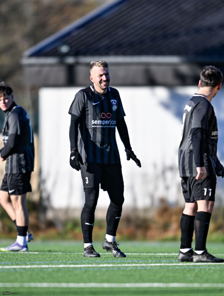 10_Yowegraphy_Jonas_Wenzel_251123_YZ98779