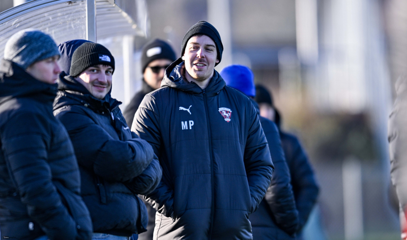 16_Yowegraphy_Jonas_Wenzel_251123_YZ98906