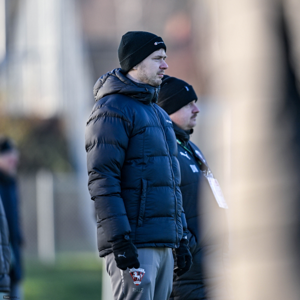 17_Yowegraphy_Jonas_Wenzel_251123_YZ98912