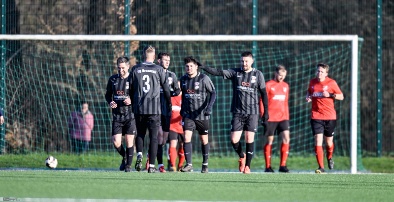 38_Yowegraphy_Jonas_Wenzel_251123_YZ99240