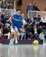 96_Yowegraphy_Jonas_Wenzel_260103_YZ98137