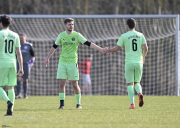 TSV Ufhausen - SG Haselbach: Aaron Koch mit Tobias Heinz