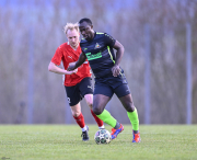 SV Großenlüder - TSV Künzell: Roger Mouangue Mouangue gegen Louis Winkow