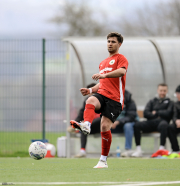 115_Yowegraphy_Jonas_Wenzel_260329_YZ93021