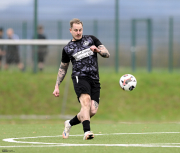 71_Yowegraphy_Jonas_Wenzel_260329_YZ92213