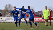 Pokal SG Rückers - SV Flieden: Louis Larbig mit Kelvin Jasching