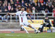 SG Barockstadt Fulda Lehnerz - Kickers Offenbach: Leon Pomnitz