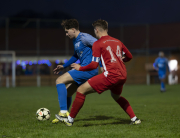 SV Hofbieber - FC Eichenzell: Niko Jäckel gegen Noah Gradl