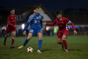SV Hofbieber - FC Eichenzell: Niko Jäckel gegen Noah Gradl