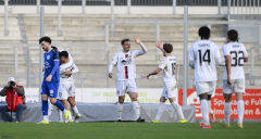 SG Barockstadt Fulda Lehnerz - FC Bayern Alzenau: Tobias Göbel