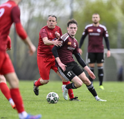 36_Yowegraphy_Jonas_Wenzel_190426_YZ90780