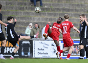 13_Yowegraphy_Jonas_Wenzel_190426_YZ91141