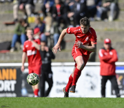 42_Yowegraphy_Jonas_Wenzel_190426_YZ91508